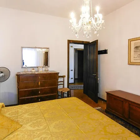 Dom wakacyjny 5 Bedroom In Di Comp,