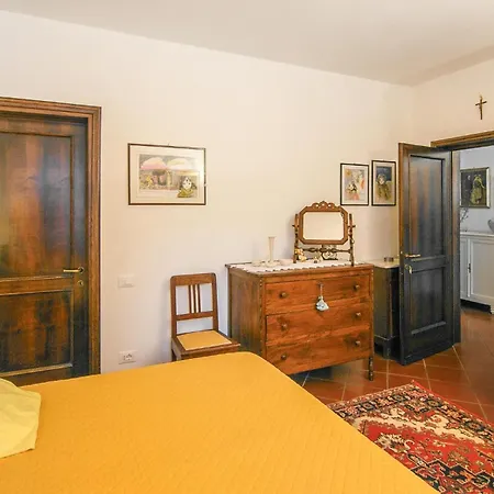 5 Bedroom In Di Comp, Dom wakacyjny Castelvecchio (Pisa)