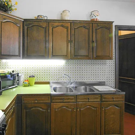 5 Bedroom In Di Comp, Castelvecchio (Pisa)